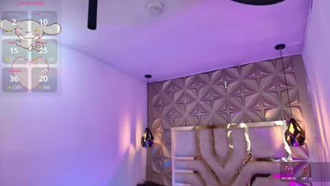    online show from November 19, 2025, 7:47 pm