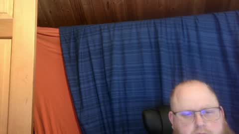 Snapshot of merastin chatting on April 10, 2026, 10:42 am Corvus online show from April 10, 2026, 10:42 am