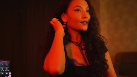 Snapshot of mercedesss_8 chatting on December 17, 2025, 10:54 am Next show on 03 Dec online show from December 17, 2025, 10:54 am