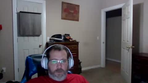 mercer1977 online show from November 28, 2025, 2:31 pm