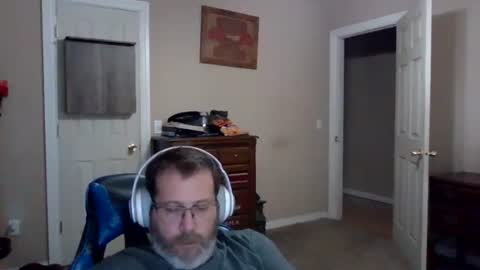 mercer1977 online show from December 3, 2025, 6:39 pm