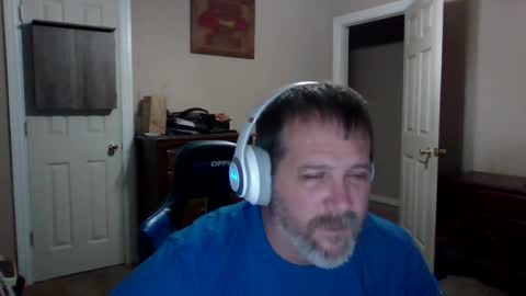 Snapshot of mercer1977 chatting on July 10, 2026, 10:40 am mercer1977 online show from July 10, 2026, 10:40 am