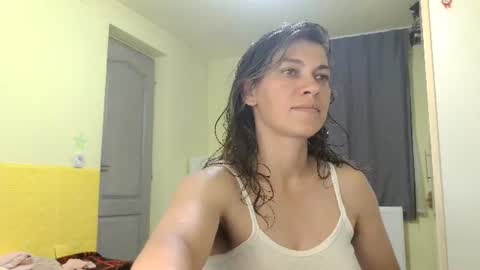 Snapshot of merciylove chatting on July 3, 2026, 4:57 pm Miss Helena online show from July 3, 2026, 4:57 pm