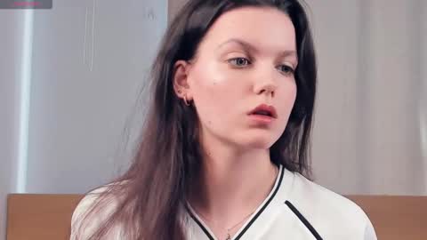 Miya online show from March 24, 2026, 7:35 am