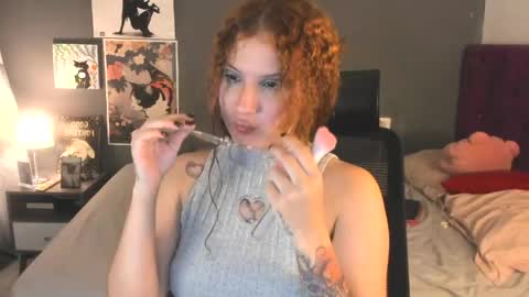 Snapshot of meridaxbrave_ chatting on May 13, 2026, 2:09 am laura 3 i am independent model online show from May 13, 2026, 2:09 am