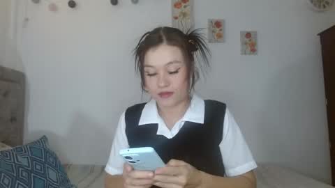 Snapshot of meriilyn_monroe724 chatting on April 26, 2026, 8:28 pm meriilyn_monroe724 online show from April 26, 2026, 8:28 pm