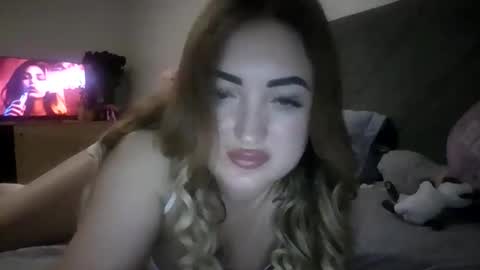 MeriWoulders online show from April 23, 2026, 6:43 pm