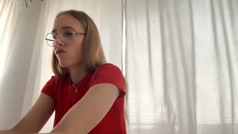 merlenenewcomb online show from June 11, 2026, 9:18 am