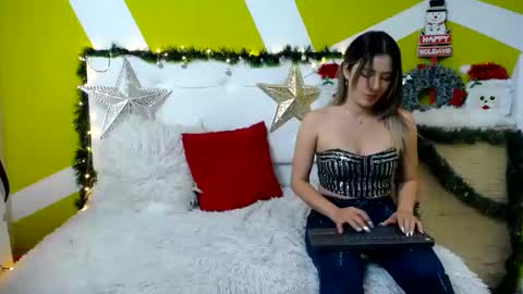 Snapshot of merlinaadams_ chatting on December 3, 2024, 7:11 pm Merlina online show from December 3, 2024, 7:11 pm