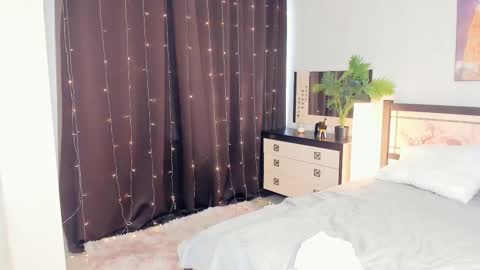 Snapshot of meryldell chatting on March 5, 2025, 10:22 am Lollita online show from March 5, 2025, 10:22 am