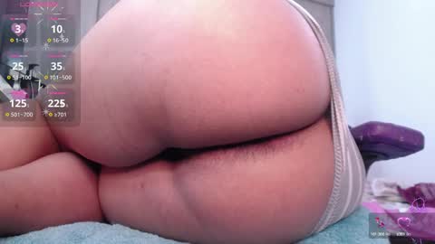 Snapshot of merylintiwg01 chatting on January 15, 2025, 5:08 am M online show from January 15, 2025, 5:08 am