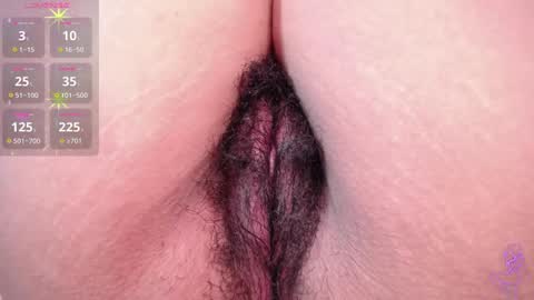 Snapshot of merylintiwg01 chatting on February 24, 2025, 7:33 am M online show from February 24, 2025, 7:33 am