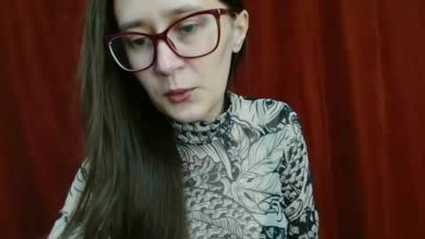 Snapshot of mesmerizing_hypn0_goddess chatting on October 24, 2025, 7:38 am Jessica online show from October 24, 2025, 7:38 am