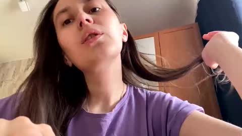 Snapshot of mesmerizing_hypn0_goddess chatting on December 14, 2025, 10:42 am Jessica online show from December 14, 2025, 10:42 am