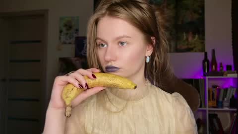 Snapshot of metacatharsis chatting on May 14, 2026, 4:25 pm Eva online show from May 14, 2026, 4:25 pm