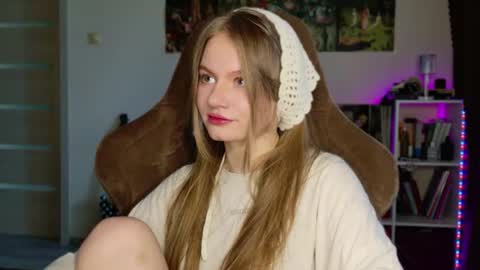Eva online show from June 18, 2026, 2:10 pm