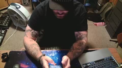 Snapshot of metalhead18787 chatting on August 6, 2026, 10:17 am metalhead18787 online show from August 6, 2026, 10:17 am