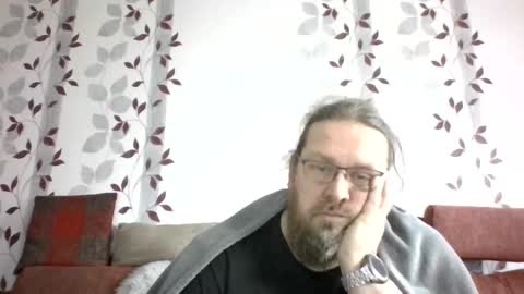 Snapshot of metallbuddy chatting on January 16, 2025, 10:32 am ask me online show from January 16, 2025, 10:32 am