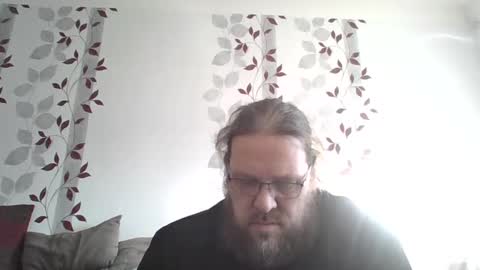 Snapshot of metallbuddy chatting on February 3, 2025, 8:57 am ask me online show from February 3, 2025, 8:57 am