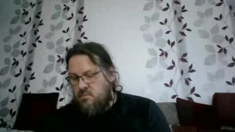 Snapshot of metallbuddy chatting on February 11, 2025, 7:02 am ask me online show from February 11, 2025, 7:02 am