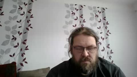 Snapshot of metallbuddy chatting on November 16, 2025, 1:39 pm ask me online show from November 16, 2025, 1:39 pm