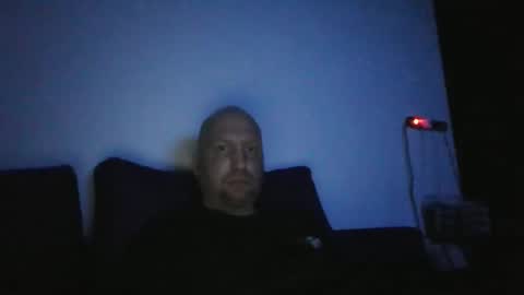 metaller123456 online show from February 1, 2026, 8:51 pm