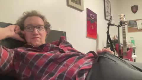 Snapshot of metallica92786 chatting on December 22, 2024, 6:28 am metallica92786 online show from December 22, 2024, 6:28 am