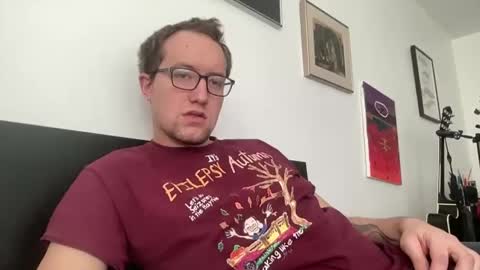 Snapshot of metallica92786 chatting on February 18, 2025, 7:41 pm metallica92786 online show from February 18, 2025, 7:41 pm