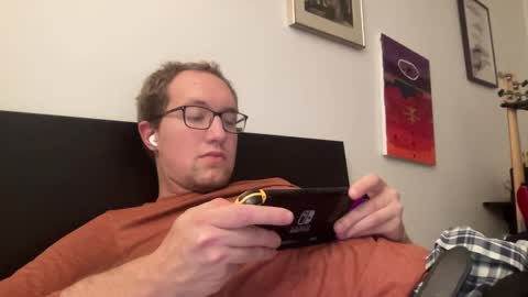 Snapshot of metallica92786 chatting on November 6, 2025, 4:57 am metallica92786 online show from November 6, 2025, 4:57 am