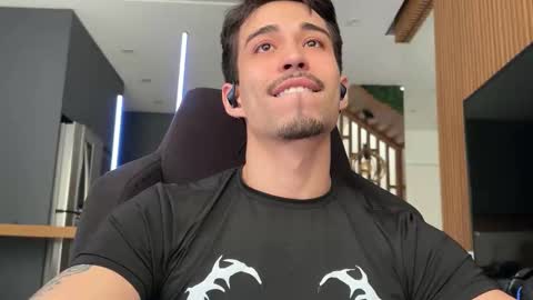 Snapshot of mettew22cm chatting on March 20, 2026, 10:09 am mettew22cm online show from March 20, 2026, 10:09 am