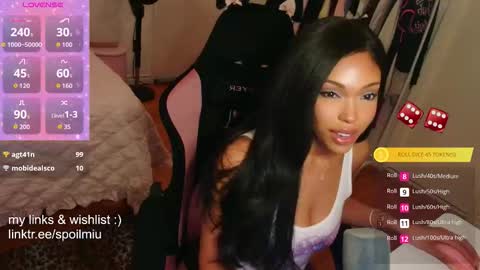 mew2wo online show from March 3, 2026, 5:46 am