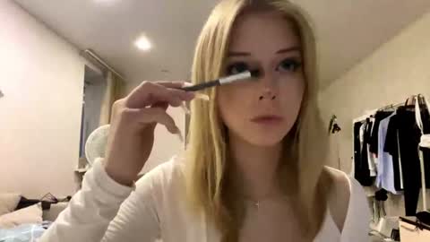 Lilith online show from July 12, 2026, 4:09 pm