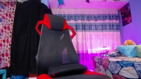 Jhon online show from May 1, 2026, 2:05 am