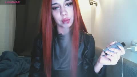 Snapshot of mezzalunaa chatting on February 15, 2025, 11:25 pm vollmond online show from February 15, 2025, 11:25 pm