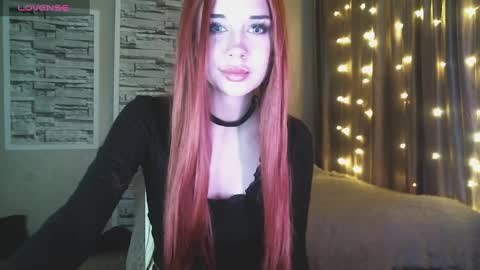 Snapshot of mezzalunaa chatting on March 11, 2025, 7:14 pm vollmond online show from March 11, 2025, 7:14 pm