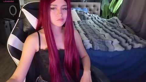 Snapshot of mezzalunaa chatting on November 27, 2025, 7:32 am vollmond online show from November 27, 2025, 7:32 am