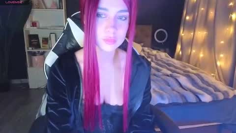 Snapshot of mezzalunaa chatting on December 20, 2025, 12:18 am vollmond online show from December 20, 2025, 12:18 am