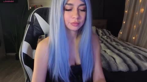 Snapshot of mezzalunaa chatting on January 8, 2026, 10:01 pm vollmond online show from January 8, 2026, 10:01 pm