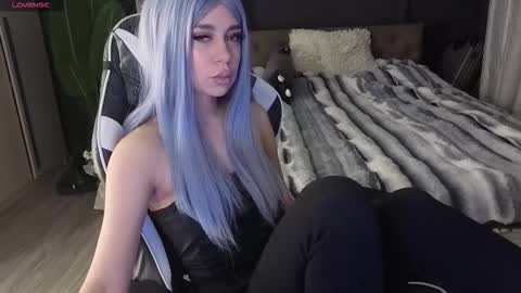 Snapshot of mezzalunaa chatting on February 18, 2026, 3:02 am vollmond online show from February 18, 2026, 3:02 am