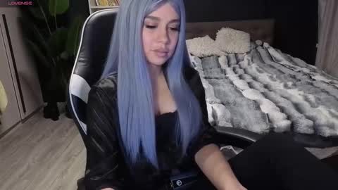 Snapshot of mezzalunaa chatting on March 6, 2026, 10:17 pm vollmond online show from March 6, 2026, 10:17 pm