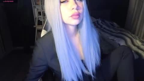 vollmond online show from May 12, 2026, 9:12 pm