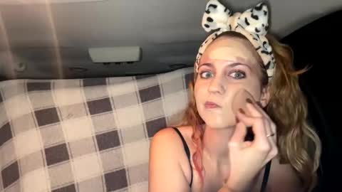 Snapshot of mezzy69 chatting on January 7, 2025, 9:07 am mezzy69 online show from January 7, 2025, 9:07 am