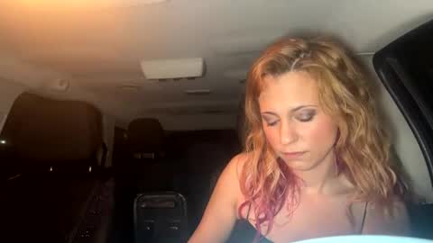 Snapshot of mezzy69 chatting on January 23, 2025, 9:39 am mezzy69 online show from January 23, 2025, 9:39 am