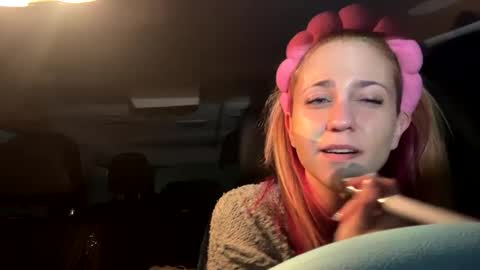 Snapshot of mezzy69 chatting on February 22, 2025, 9:34 am mezzy69 online show from February 22, 2025, 9:34 am