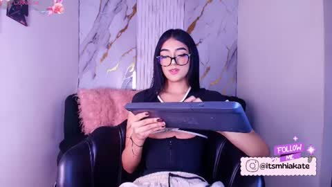 Snapshot of mhia_kate chatting on June 16, 2026, 12:08 pm Mhia Kate online show from June 16, 2026, 12:08 pm
