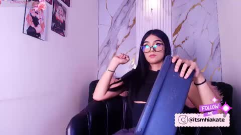 Snapshot of mhia_kate chatting on June 29, 2026, 12:16 pm Mhia Kate online show from June 29, 2026, 12:16 pm
