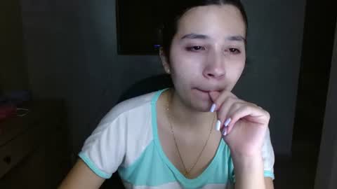 Mia online show from July 28, 2026, 4:08 am