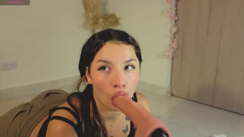 Snapshot of mia_adams66 chatting on October 1, 2025, 11:22 pm Mia adams online show from October 1, 2025, 11:22 pm