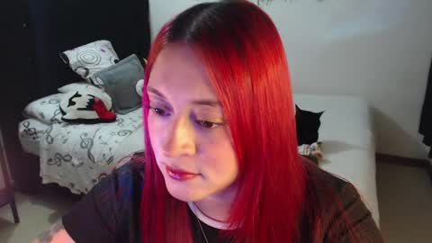 Snapshot of mia_adams_red chatting on June 6, 2026, 1:00 am mia online show from June 6, 2026, 1:00 am