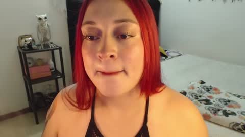 Snapshot of mia_adams_red chatting on June 30, 2026, 12:22 am mia online show from June 30, 2026, 12:22 am